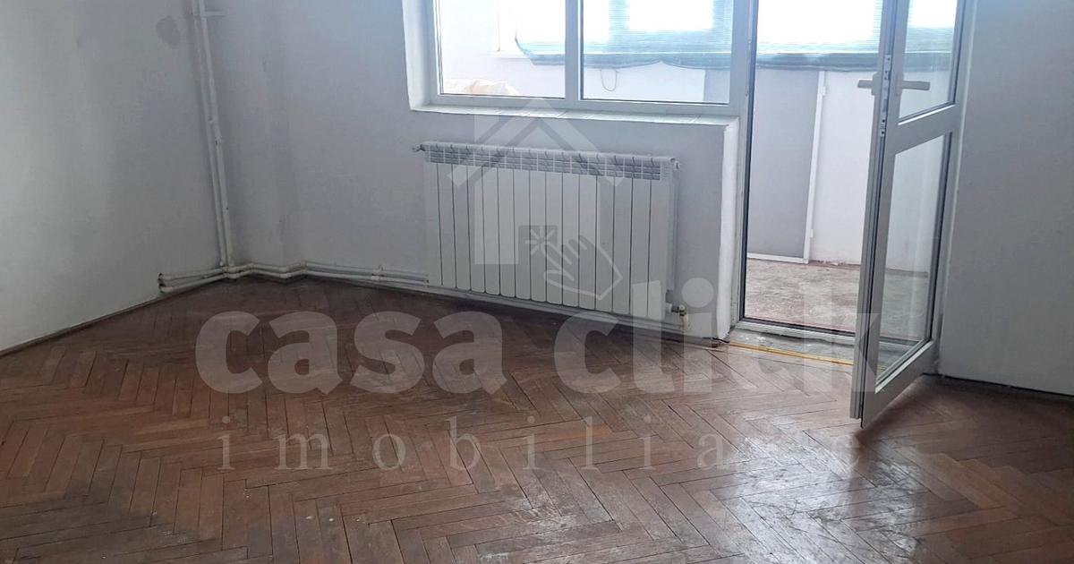 Apartament decomandat cu 2 camere în zona Micro 19, Galați
