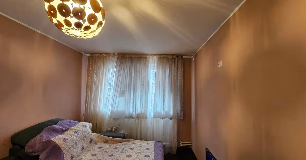Apartament decomandat cu 2 camere în zona Micro 20, Galați
