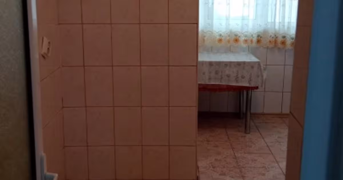 Apartament decomandat cu 2 camere în zona Siderurgiștilor, Galați