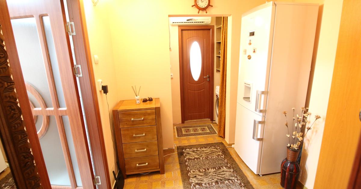 Apartament decomandat cu 2 camere în zona Siderurgiștilor, Galați