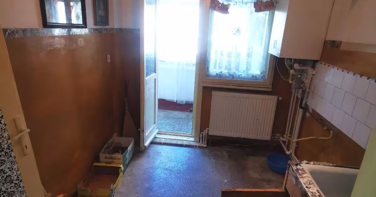 Apartament semidecomandat cu 2 camere în zona Țiglina 3, Galați