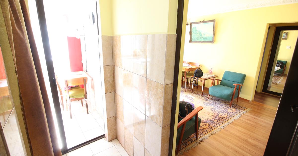 Apartament semidecomandat cu 2 camere în zona Ultracentral, Galați