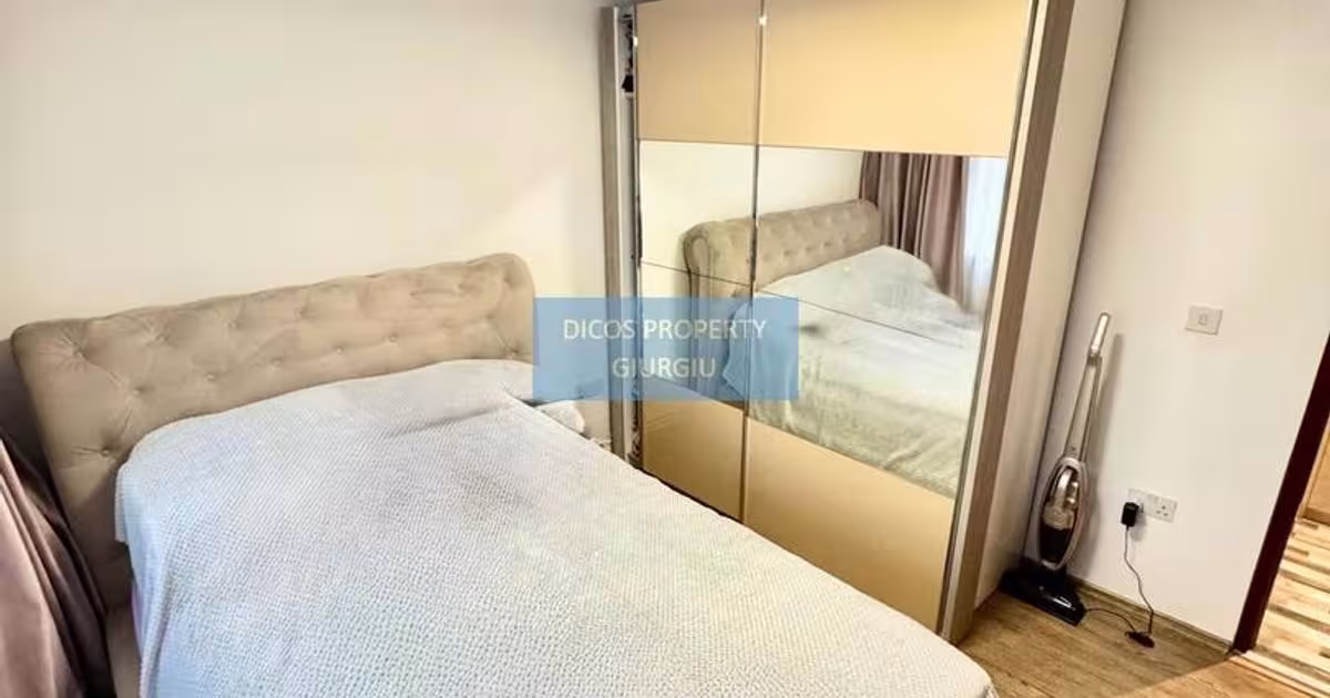 Apartament decomandat cu 2 camere în zona Central, Giurgiu