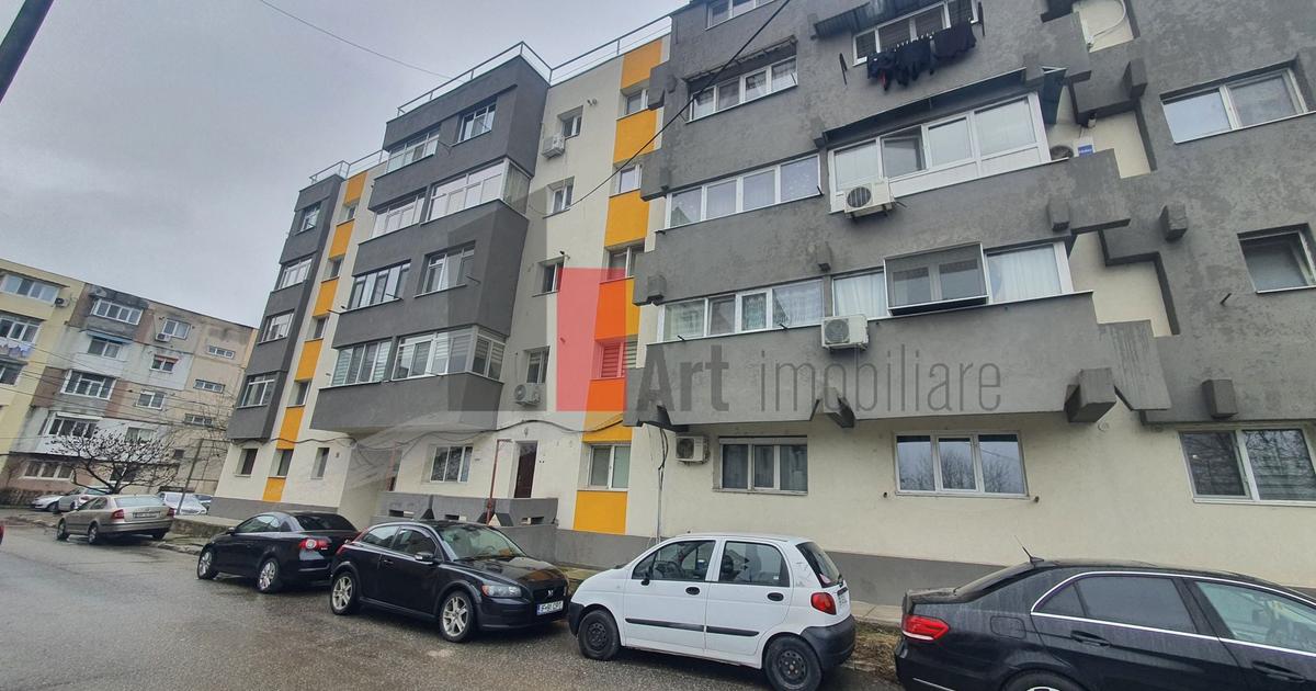 Apartament decomandat cu 4 camere în zona Nord, Giurgiu