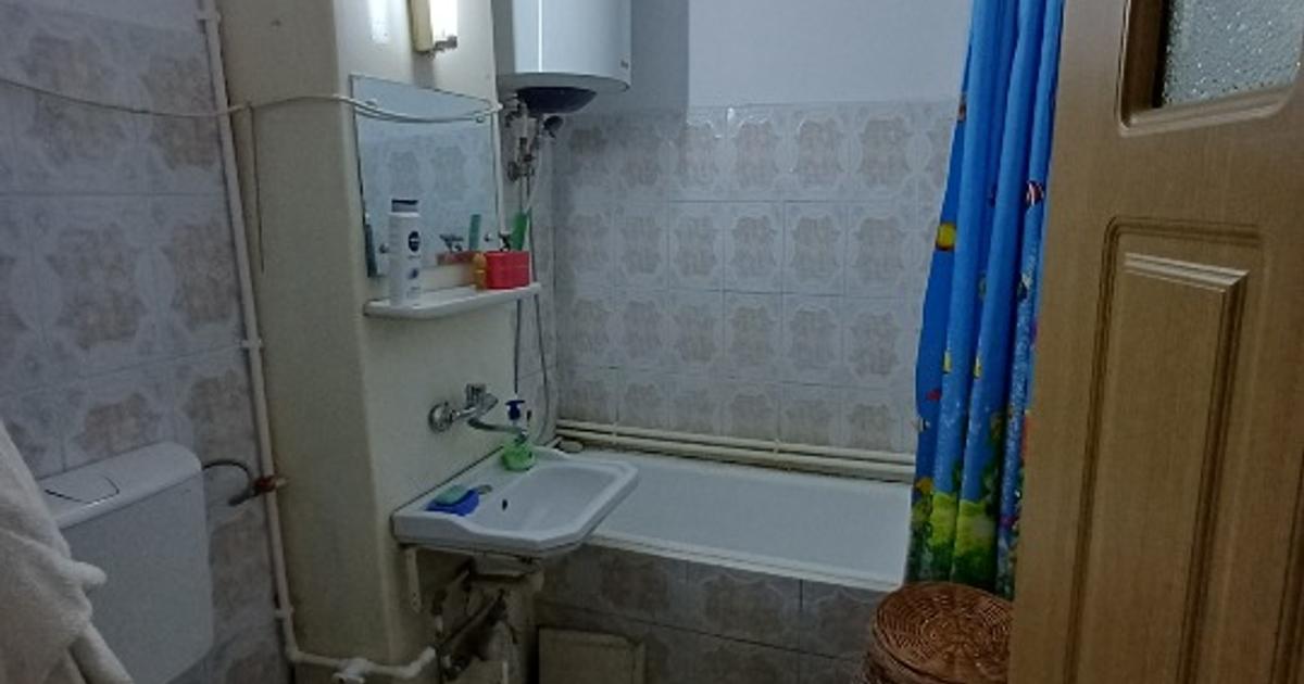 Apartament decomandat cu 3 camere în zona Tineretului, Giurgiu