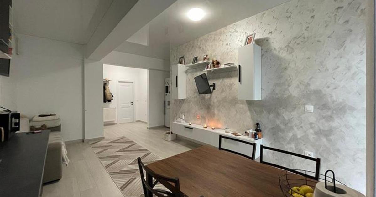Apartament decomandat cu 2 camere în Hlincea