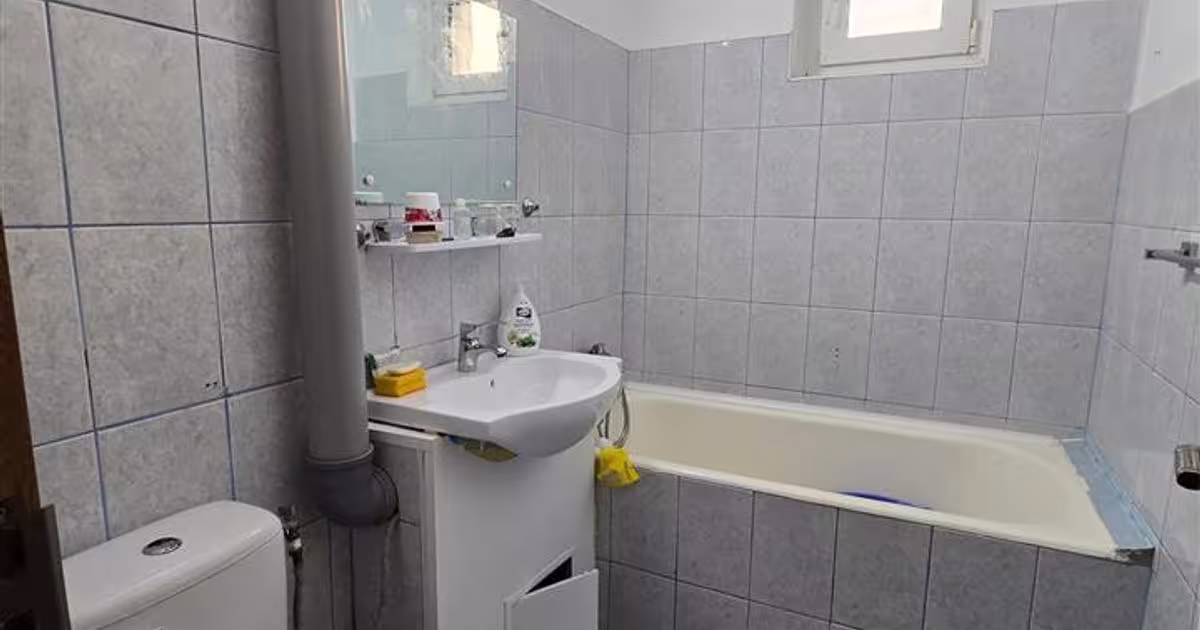 Apartament semidecomandat cu 2 camere în zona Alexandru cel Bun, Iași