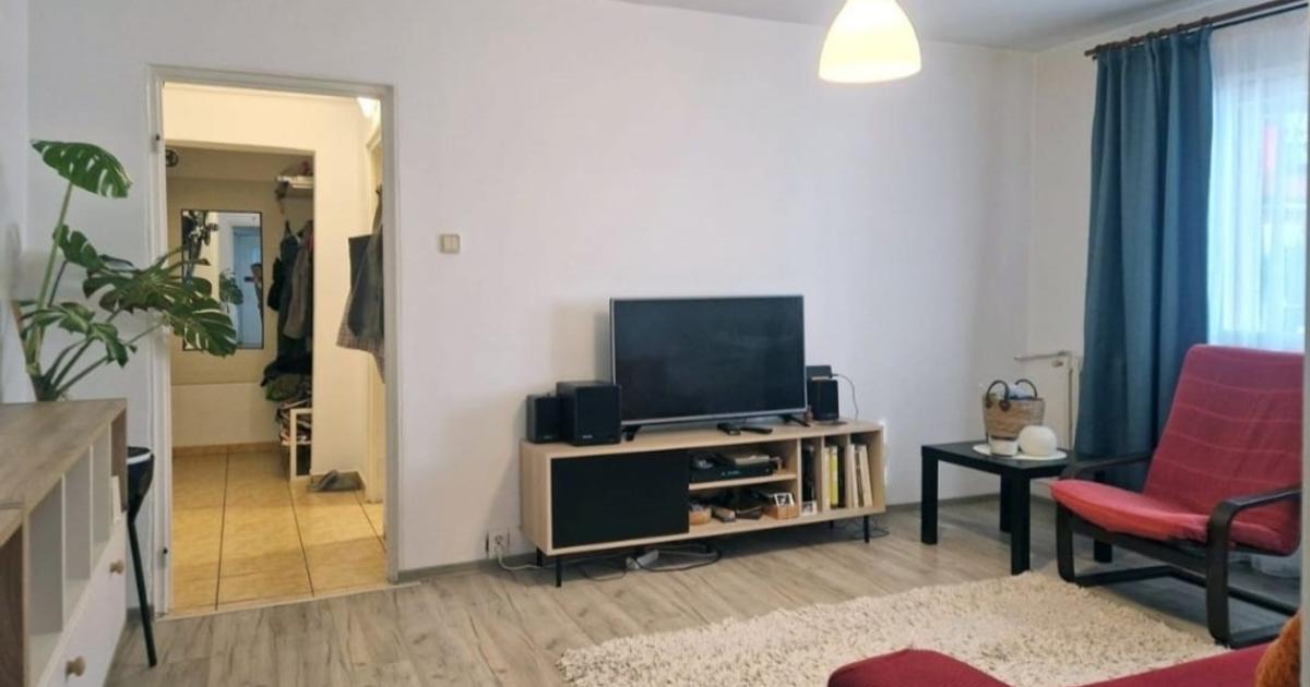 Apartament semidecomandat cu 3 camere în zona Alexandru cel Bun, Iași