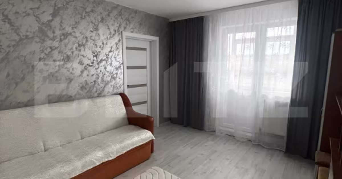 Apartament cu 2 camere,  etajul 2/4, zona Alexandru cel Bun