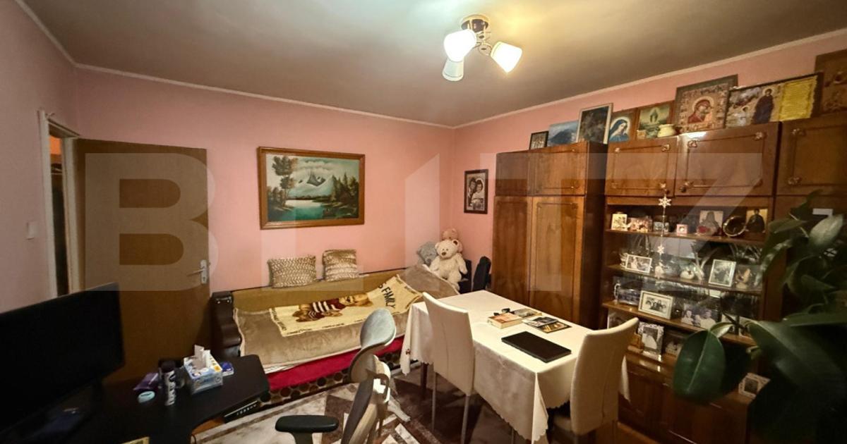 Apartament decomandat cu 4 camere în zona Dacia, Iași