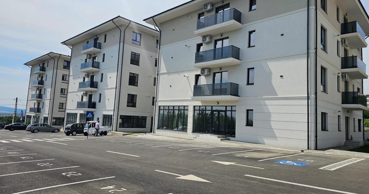 Apartament decomandat cu 3 camere în zona Galata, Iași