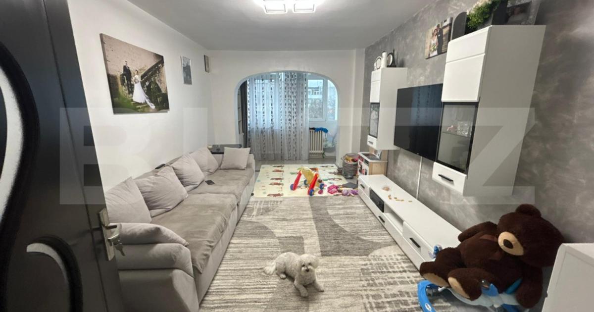 Apartament decomandat cu 3 camere în zona Mircea cel Bătrân, Iași