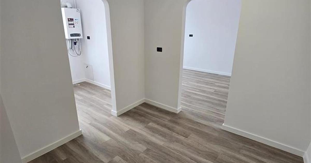 Apartament decomandat cu 2 camere în zona Piața Unirii, Iași