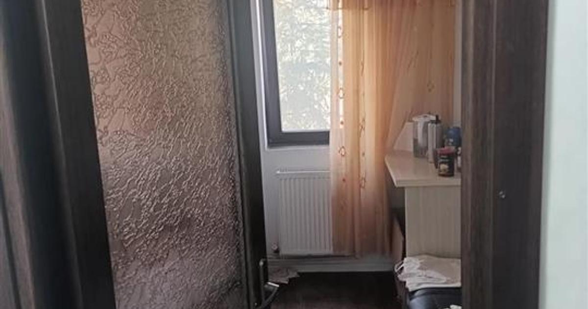 Apartament semidecomandat cu 2 camere în zona Podu Roș, Iași