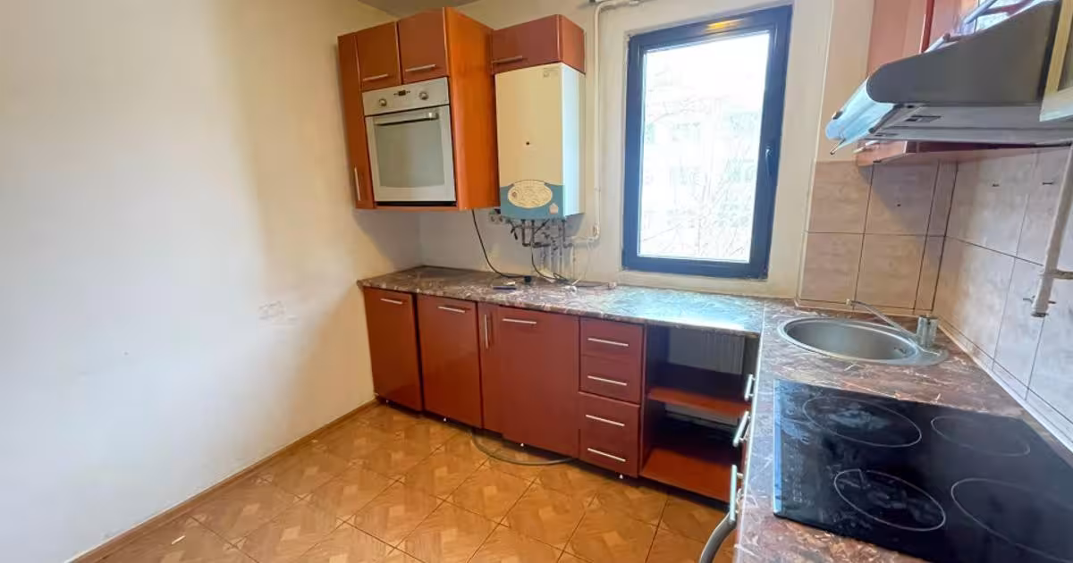 Apartament semidecomandat cu 2 camere în zona Podul de Piatră, Iași