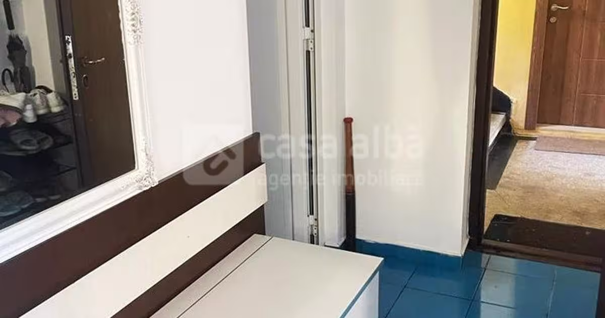 Apartament semidecomandat cu 3 camere în zona Tudor Vladimirescu, Iași