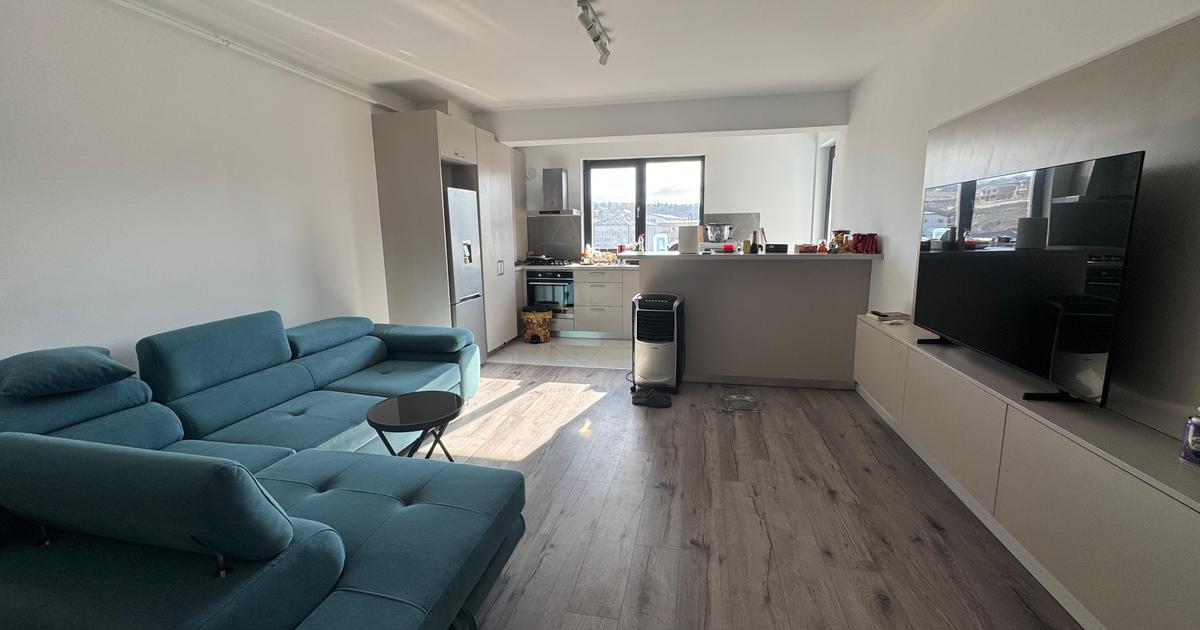 Apartament semidecomandat cu 2 camere în zona Vișani, Iași