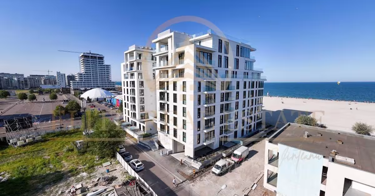 Apartament semidecomandat cu 4 camere în zona Central, Mamaia