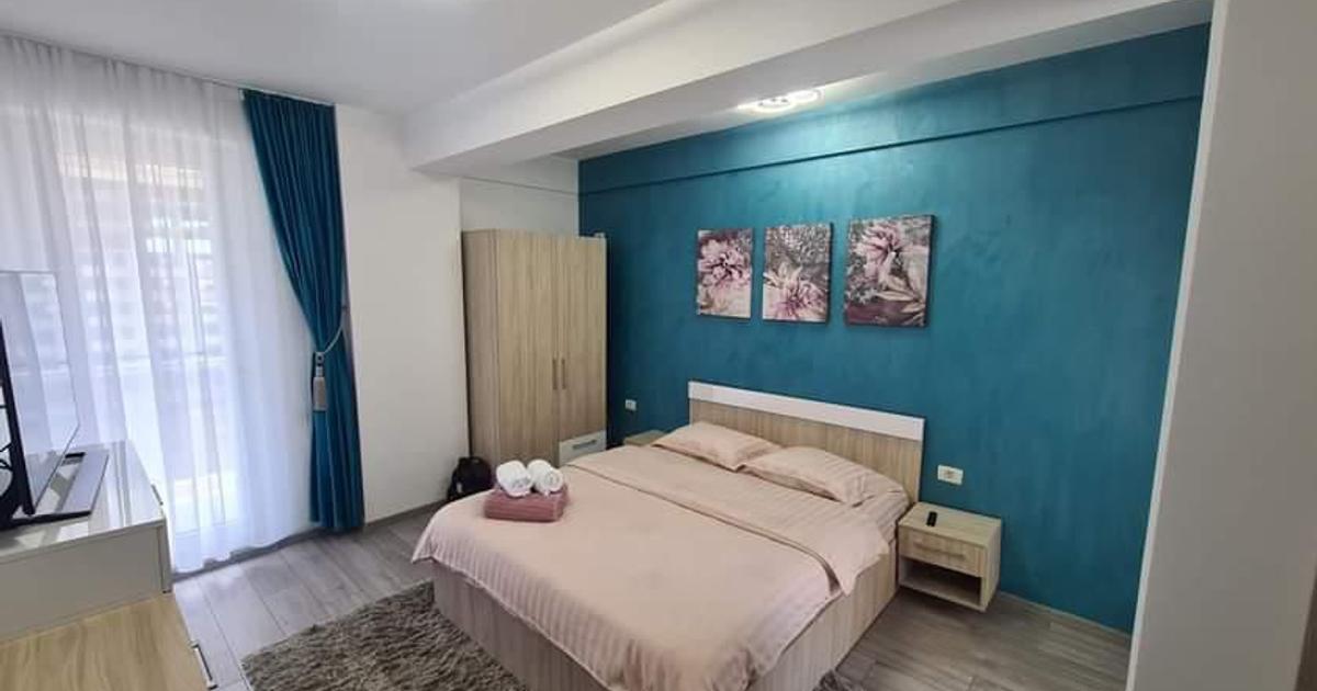 Apartament semidecomandat cu 2 camere în zona Exterior Nord, Mamaia