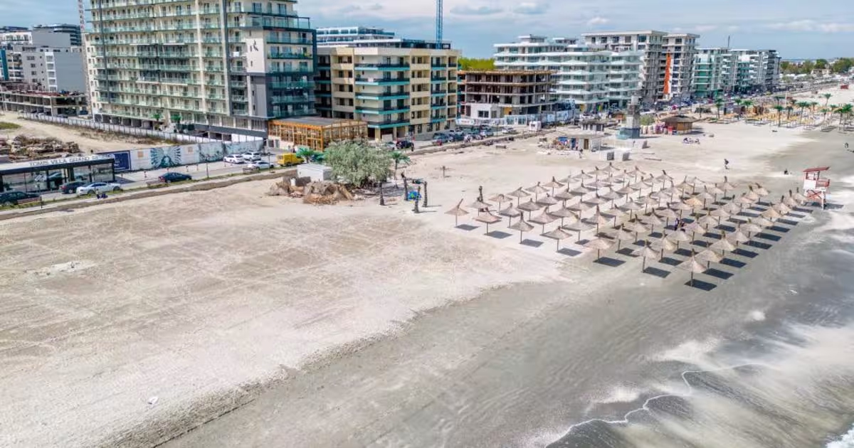 Apartament 39.4 mp cu 2 camere în zona Nord, Mamaia