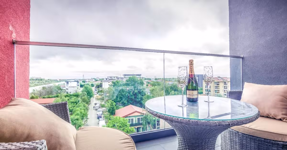 Apartament decomandat cu 2 camere în zona Nord, Mamaia