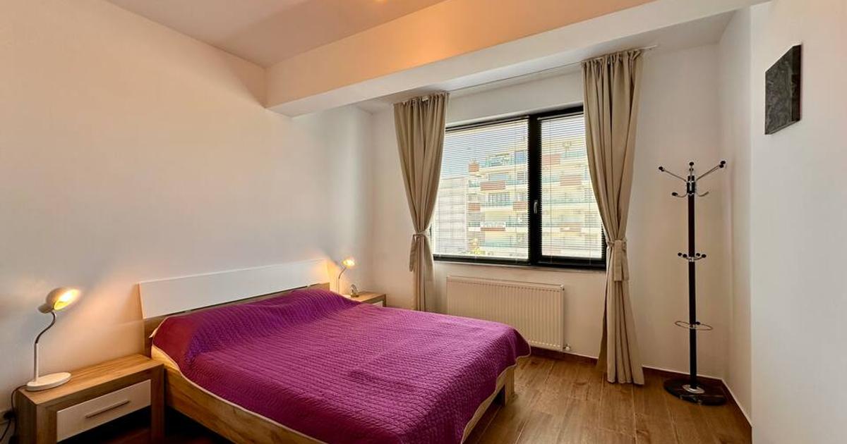 Apartament semidecomandat cu 2 camere în zona Central, Mamaia-Sat