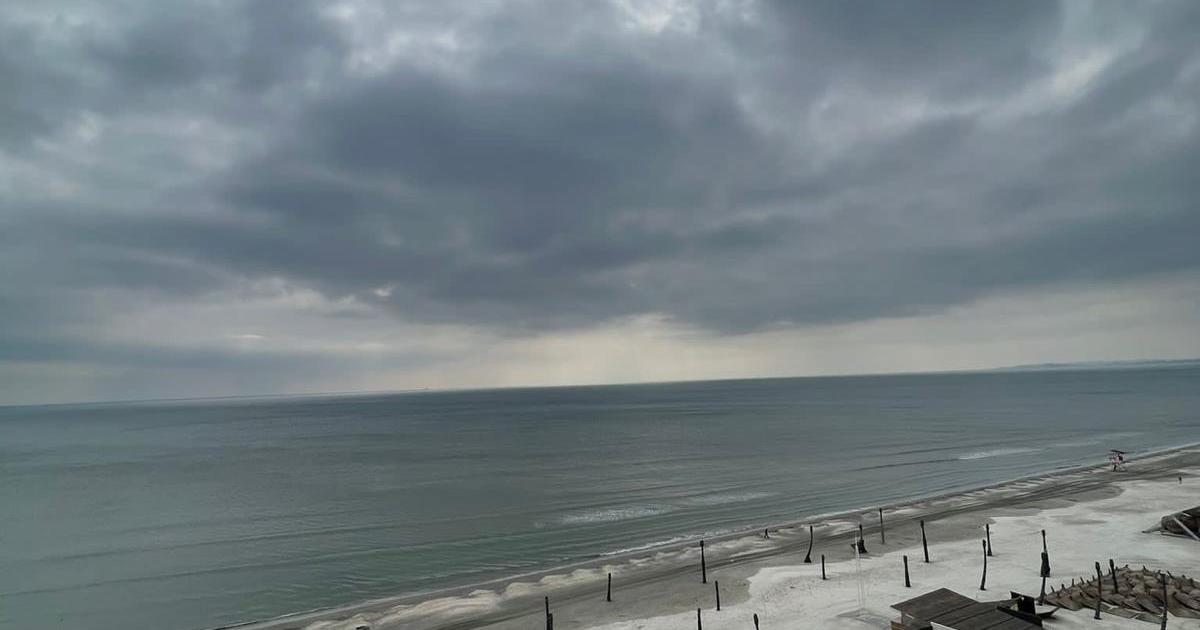 Apartament decomandat cu 3 camere în Mamaia-Sat