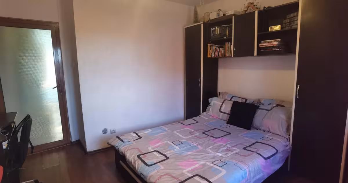 Apartament decomandat cu 3 camere în Miorița