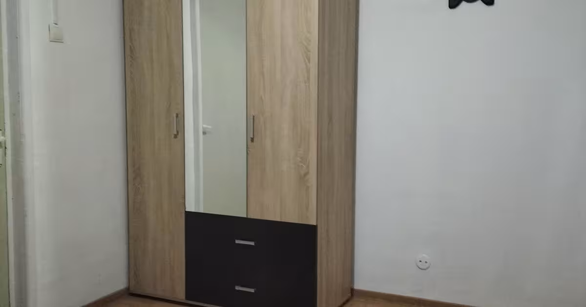 Apartament cu 2 camere în zona Central, Mioveni