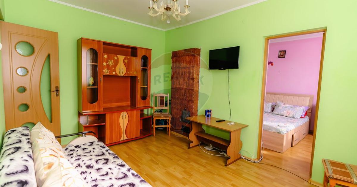 Apartament semidecomandat cu 2 camere în Oarja