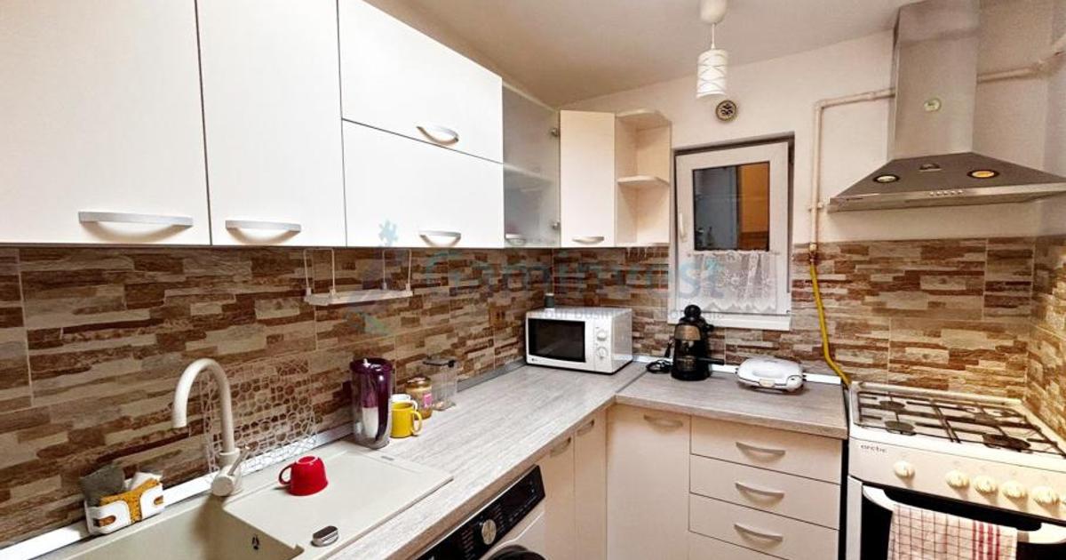 Apartament semidecomandat cu 2 camere în zona Calea Aradului, Oradea