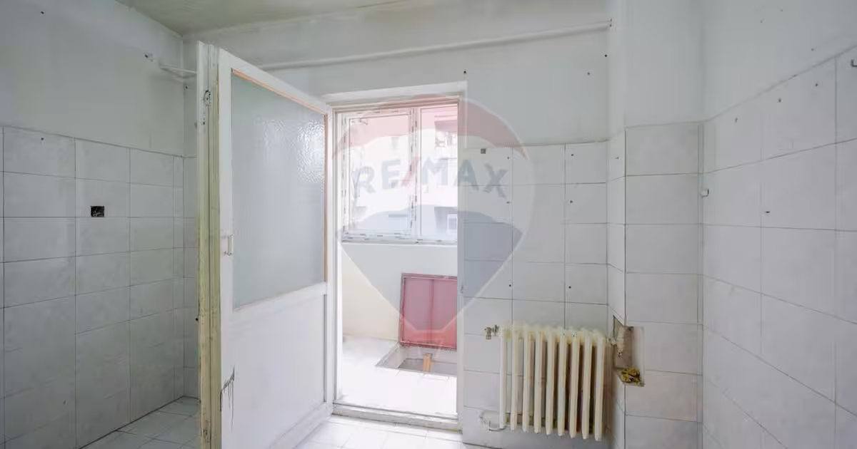 Apartament decomandat cu 2 camere în zona Cantemir, Oradea