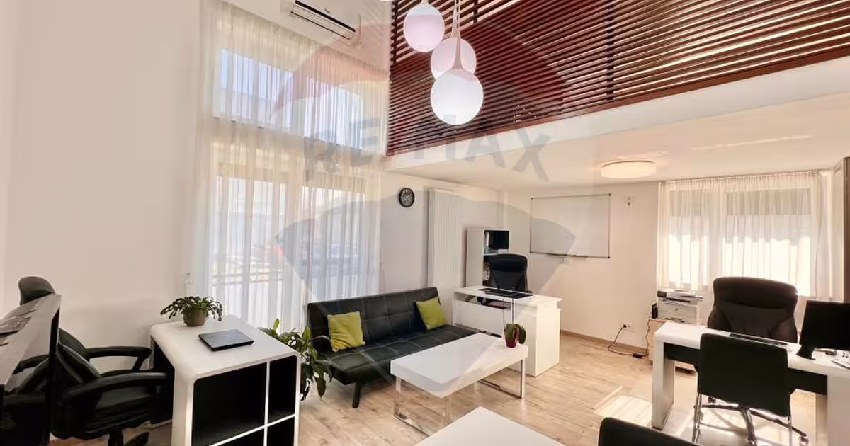 Apartament decomandat cu 2 camere în zona Central, Oradea