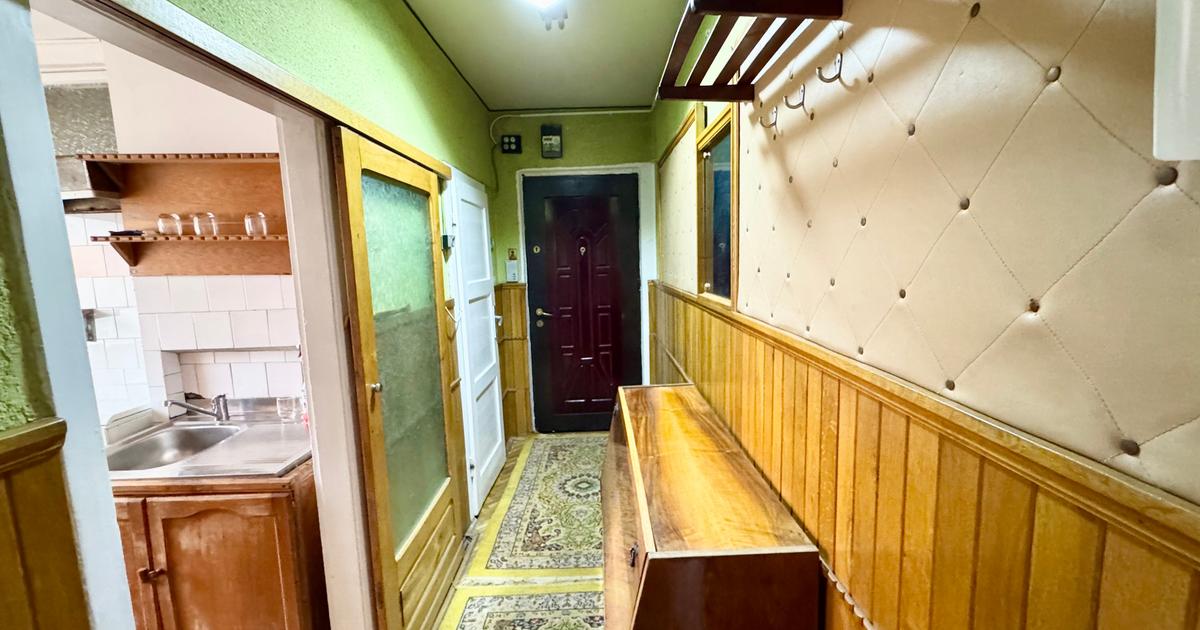 Apartament semidecomandat cu 2 camere în zona Central, Oradea