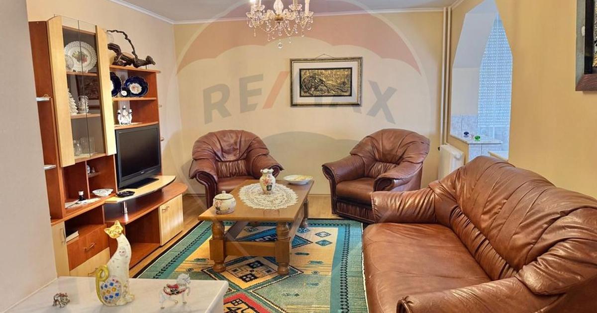 Apartament decomandat cu 2 camere în zona Central, Oradea