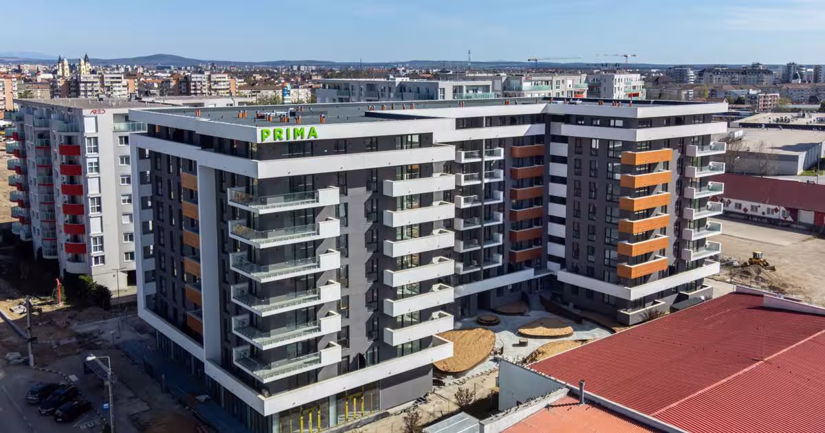 Apartament cu 3 camere în zona Centru Civic, Oradea