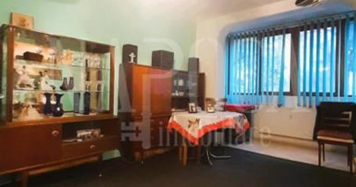 Apartament decomandat cu 3 camere în zona Dacia, Oradea