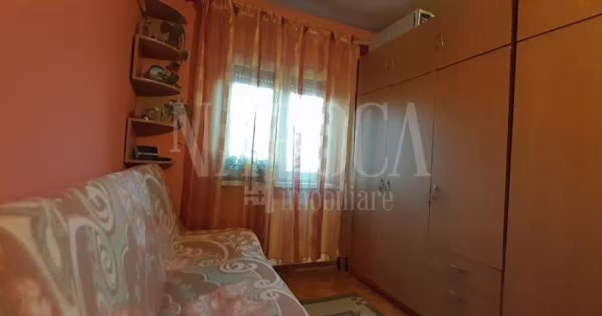 Apartament circular cu 3 camere în zona Gării, Oradea
