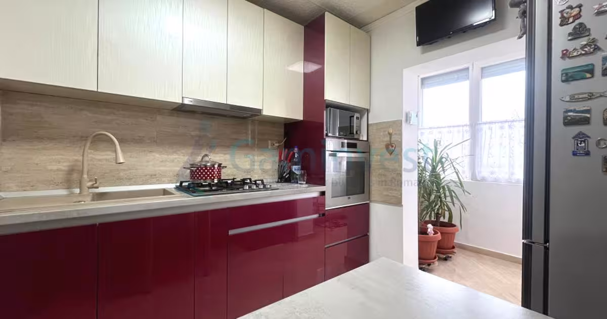 Apartament decomandat cu 2 camere în zona Iosia, Oradea