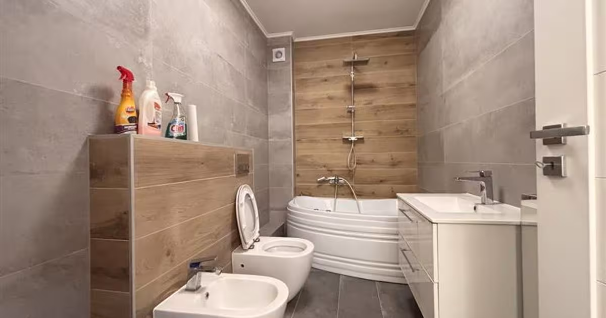 Apartament decomandat cu 3 camere în zona Spitalul Județean, Oradea