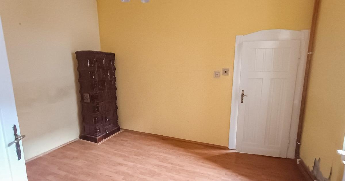 Apartament semidecomandat cu 4 camere în zona Ultracentral, Oradea