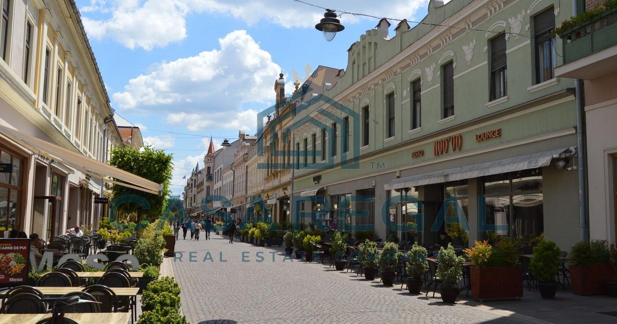 Apartament semidecomandat cu 3 camere în zona Ultracentral, Oradea