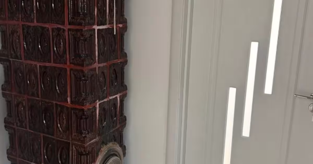 Apartament semidecomandat cu 2 camere în zona Central, Orșova