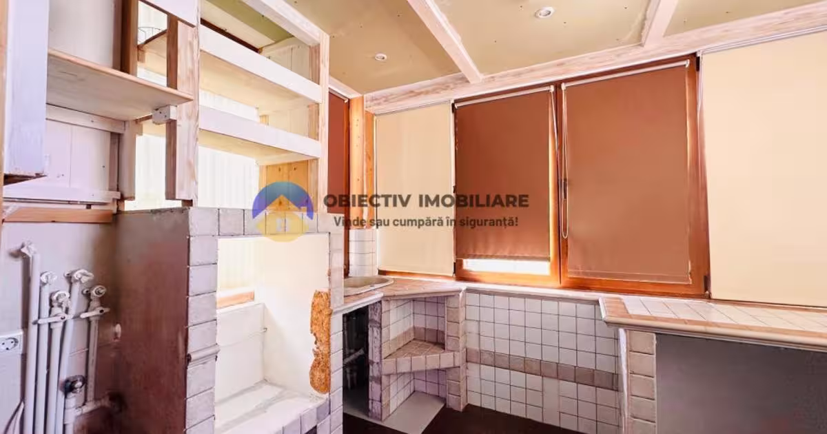 Apartament 3 camere– B-dul General Dascalescu- 101,66 mp