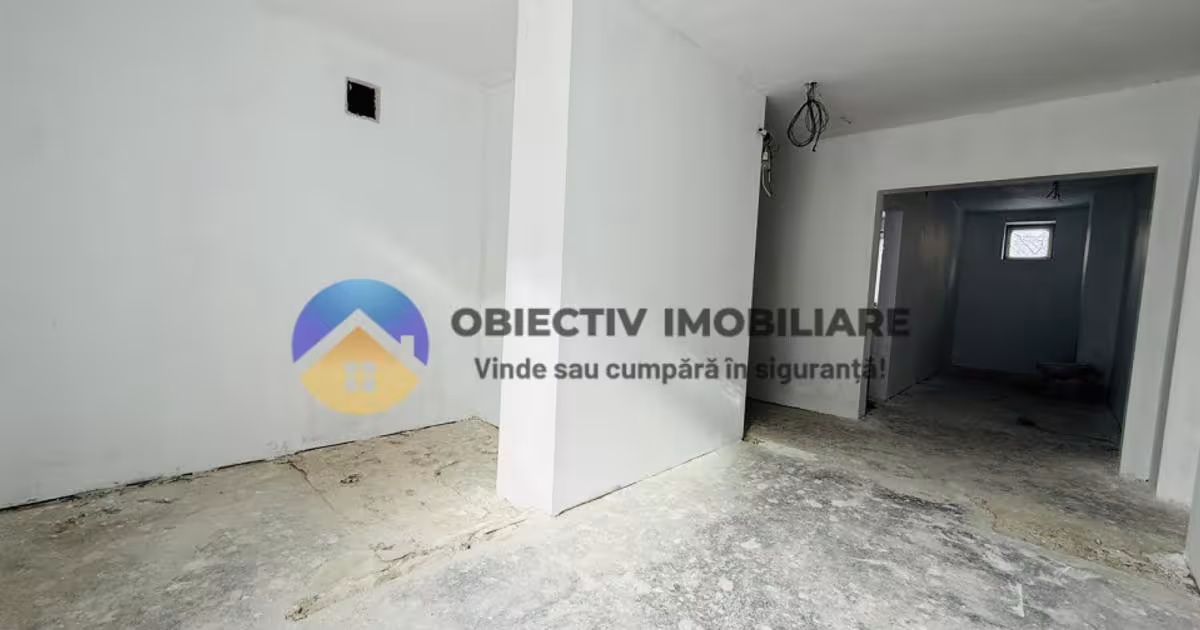Apartament 3 camere, parter, zona Liceul de Informatica