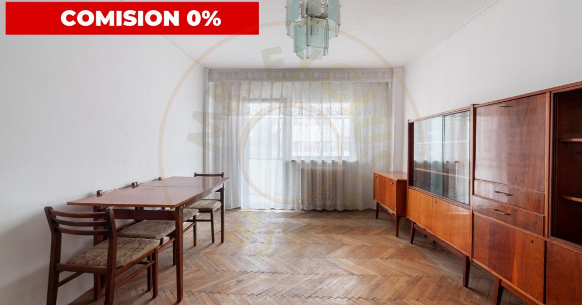 Apartament decomandat cu 2 camere în zona Banat, Pitești