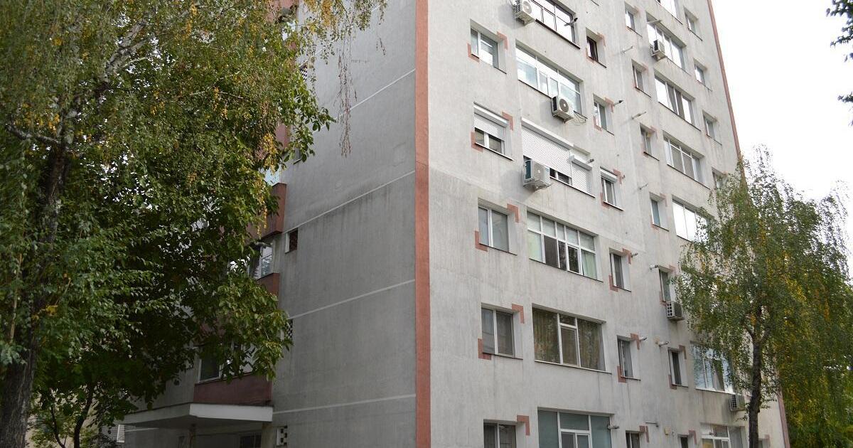 Apartament semidecomandat cu 3 camere în zona Calea București, Pitești