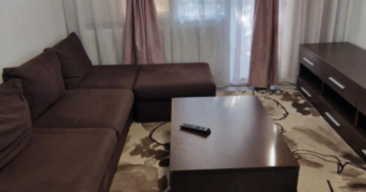 Apartament semidecomandat cu 3 camere în zona Ceair, Pitești