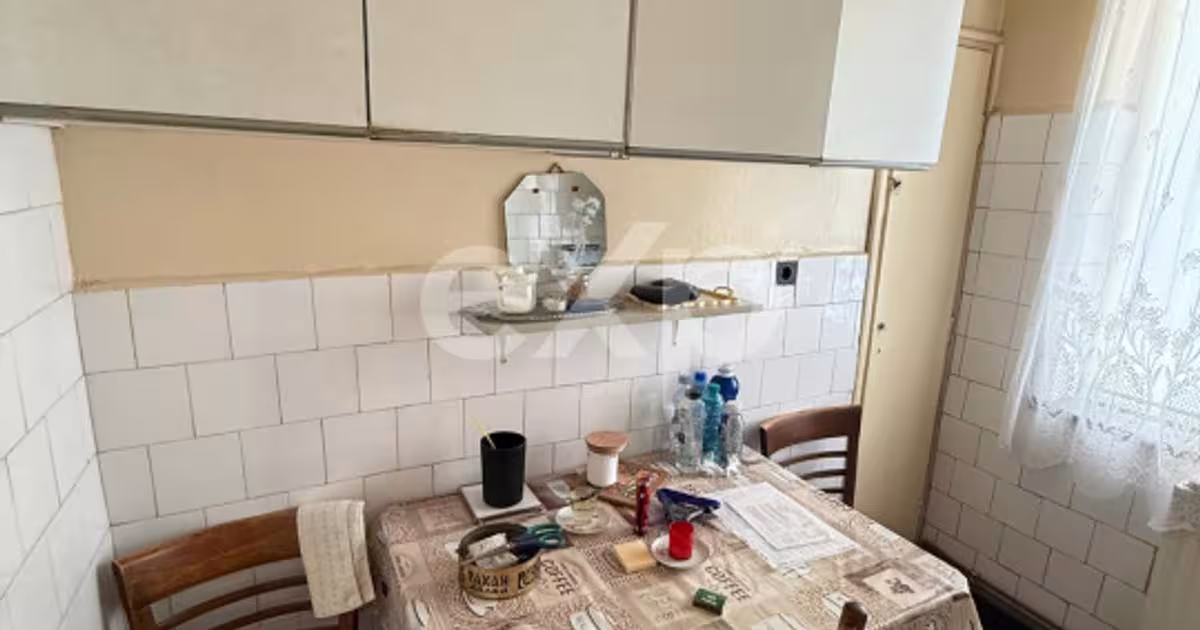 Apartament semidecomandat cu 2 camere în zona Central, Pitești