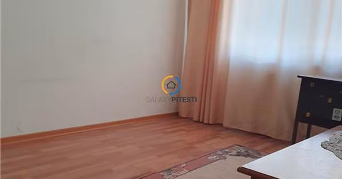 Apartament decomandat cu 3 camere în zona Eremia, Pitești